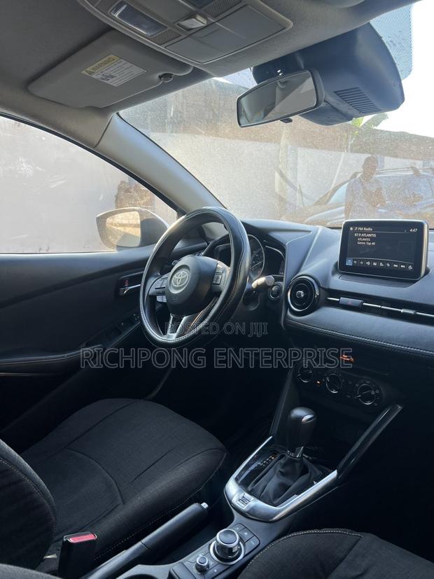 Scion iA Base 2016 Silver