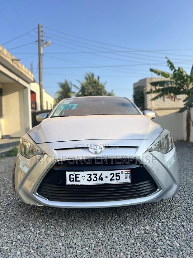 Scion iA Base 2016 Silver