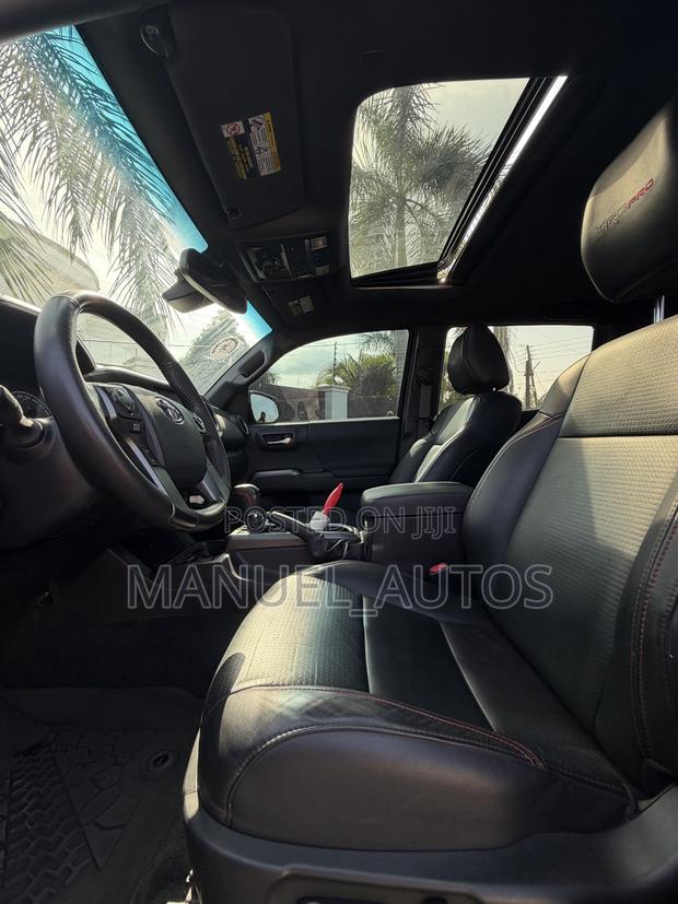 Toyota Tacoma TRD Pro Double Cab 5' Bed V6 AT 2023 Black