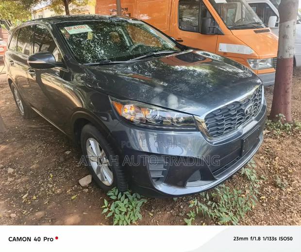 Kia Sorento 2018 Black