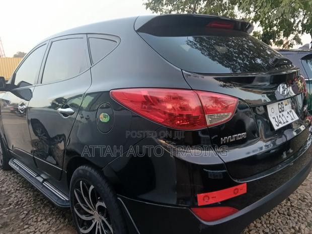 Hyundai Tucson 2013 Black