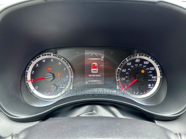 Toyota Highlander LE 2021 Black