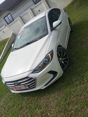 Hyundai Elantra 2017 White for sale