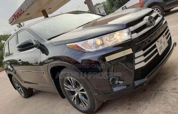 Toyota Highlander 2017 Black