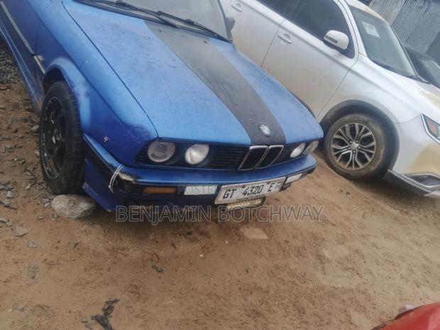 BMW 3 Series 1991 Blue
