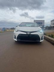 Toyota Corolla LE (1.8L 4cyl 2A) 2019 White for sale