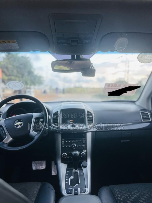 Chevrolet Captiva 2016 Gray
