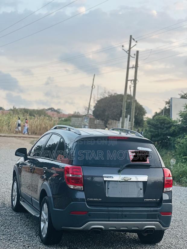 Chevrolet Captiva 2016 Gray