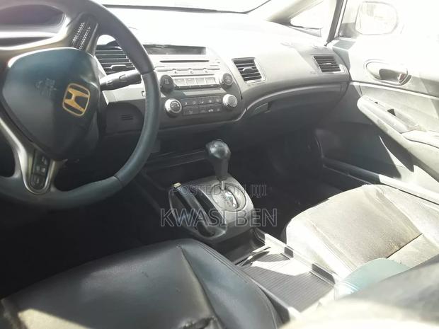 Honda Civic 2005 White