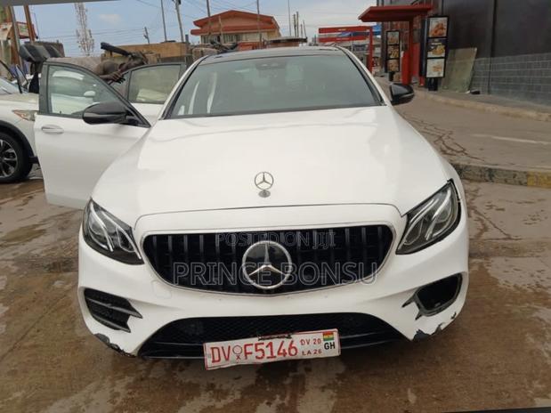 Mercedes-Benz E300 2018 White