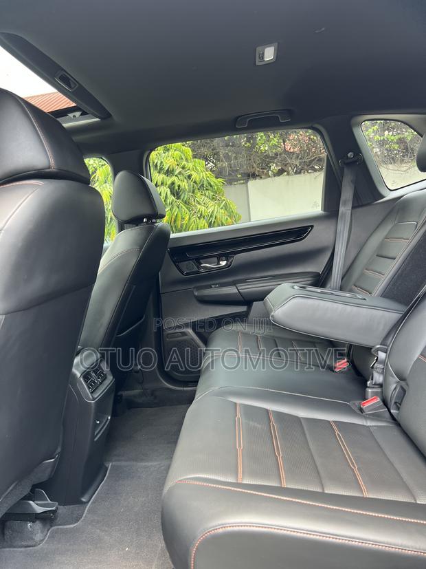Honda CR-V Hybrid 2023 Silver