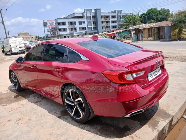 Honda Accord 2018 Red