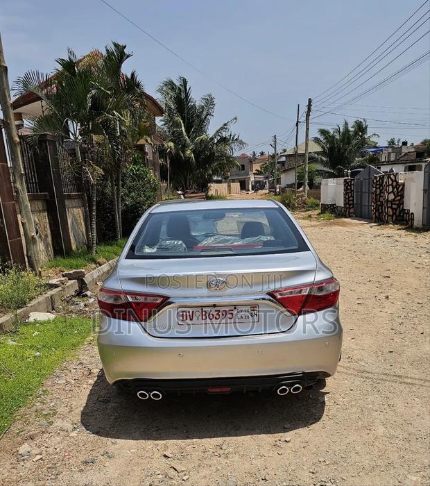 Toyota Camry LE 4dr Sedan (2.5L 4cyl 6A) 2017 Silver