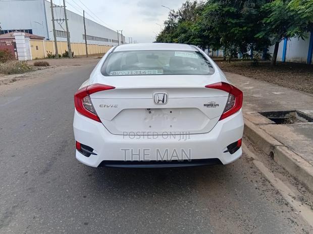 Honda Civic EX-L 4dr Sedan (1.5L 4cyl) 2016 White