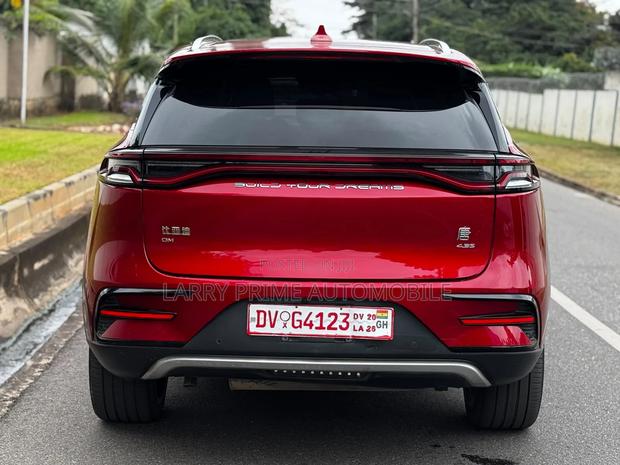 BYD Tang DM-i 2021 Red