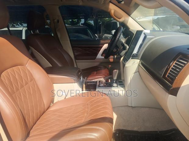 Toyota Land Cruiser 4.0 V6 GX-R 2014 Black