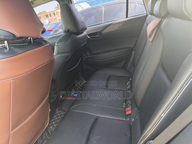 Toyota Corolla Cross XLE 4WD 2024 White