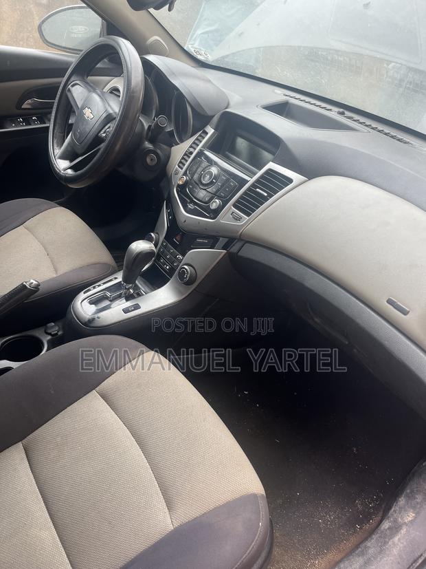 Chevrolet Cruze LS Auto 2013 Black