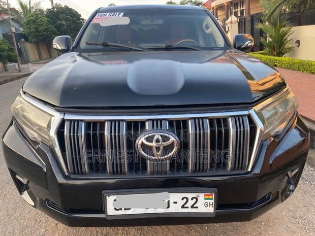 Toyota Land Cruiser Prado 2.7 i 2013 Gray