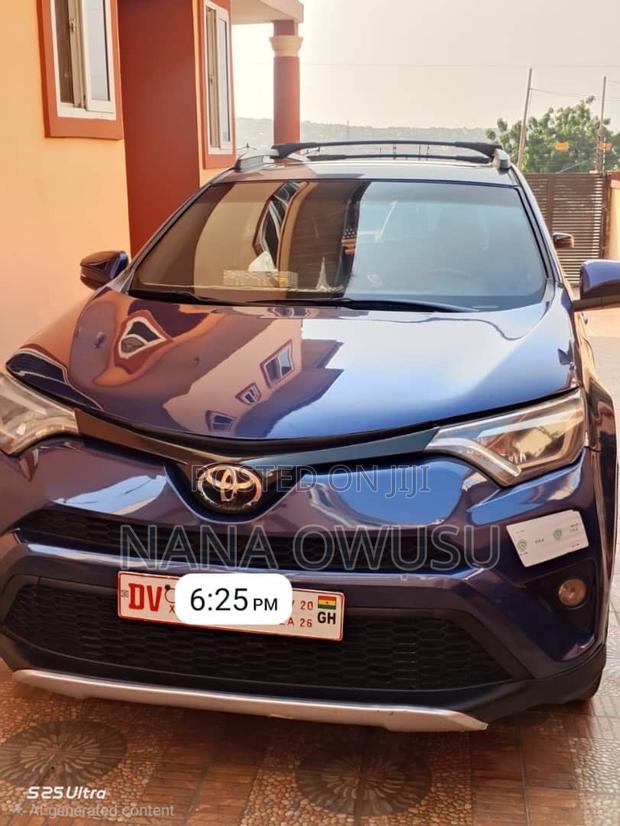 Toyota RAV4 SE AWD (2.5L 4cyl 6A) 2017 Blue
