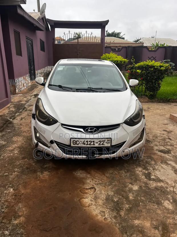 Hyundai Avante 2014 White