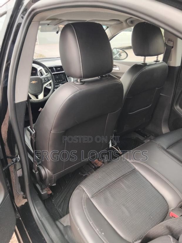 Chevrolet Sonic LT 2019 Black