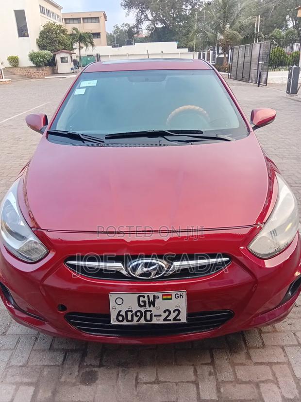 Hyundai Accent 2016 Red