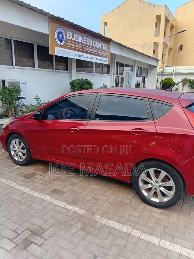Hyundai Accent 2016 Red