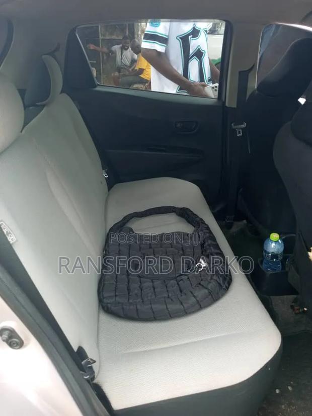 Toyota Vitz 2012 Silver