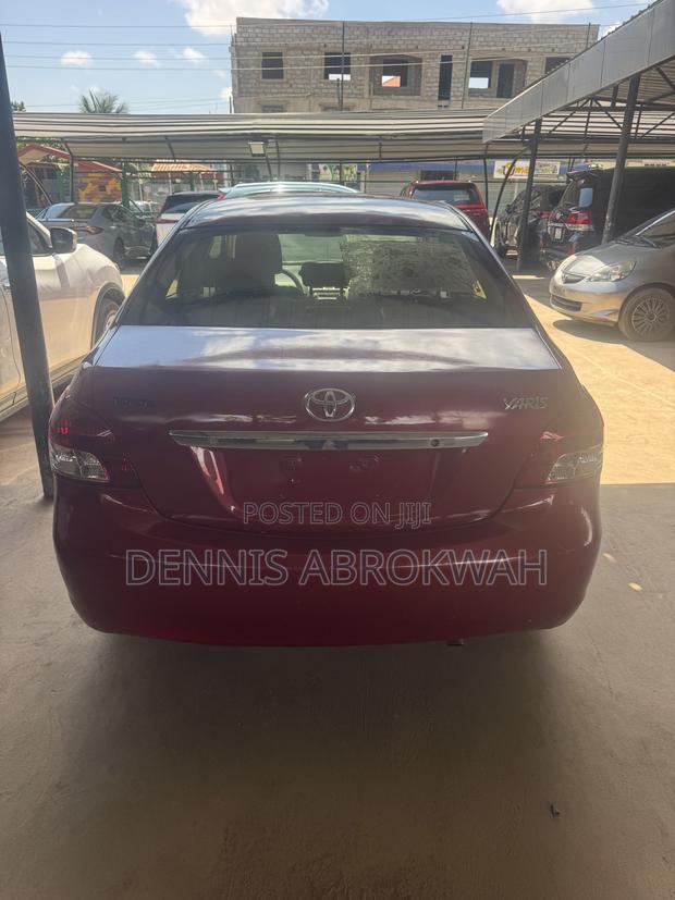 Toyota Yaris 1.5 Automatic 2009 Red