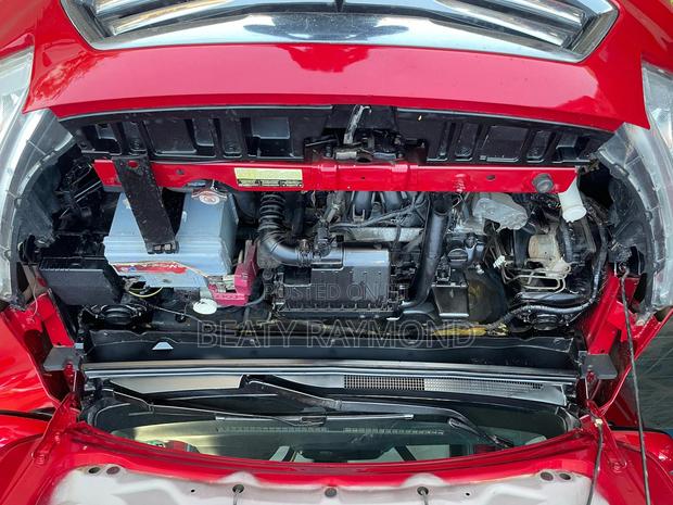 Mitsubishi Mirage 2018 Red