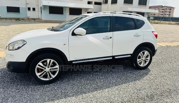 Nissan Qashqai 2014 White