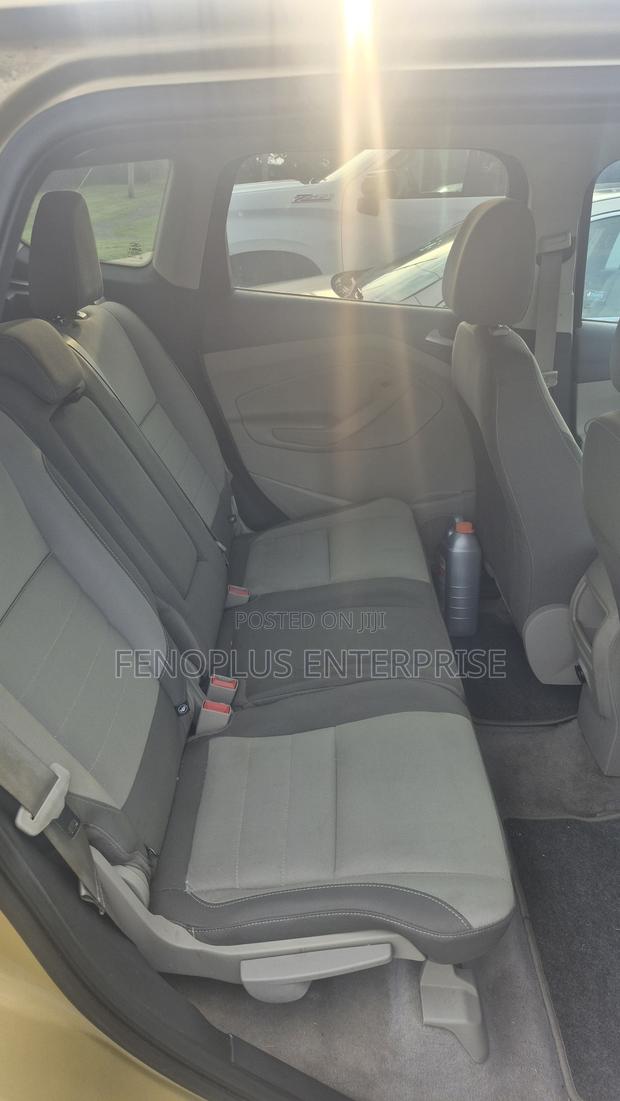 Ford Escape 2014 Gold