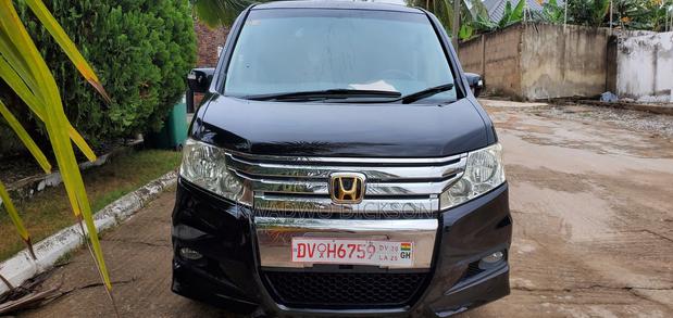 Honda Stepwgn 2011 Black