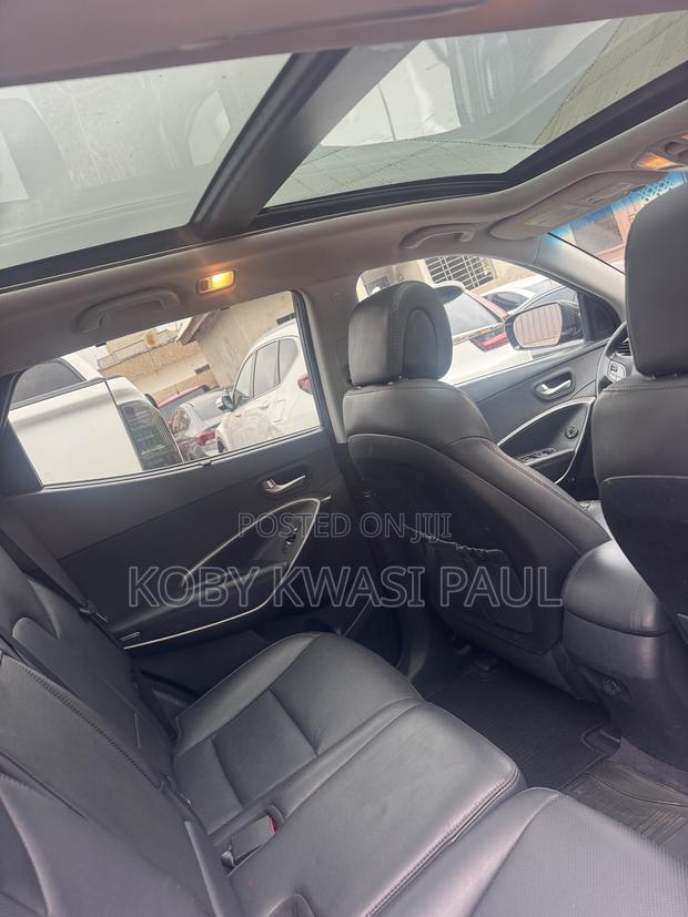 Hyundai Santa Fe SE AWD 2017 Black