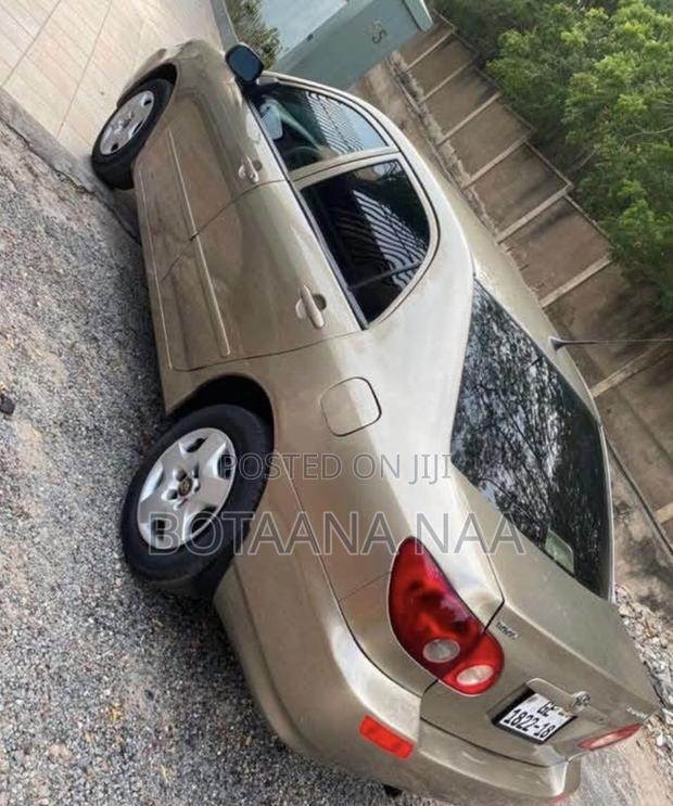 Toyota Corolla 1.4 C Limousine Luna 2005 Gold