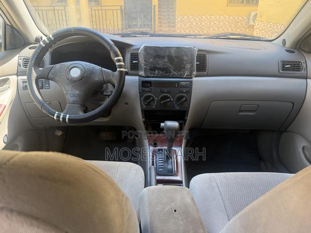 Toyota Corolla 2006 Silver