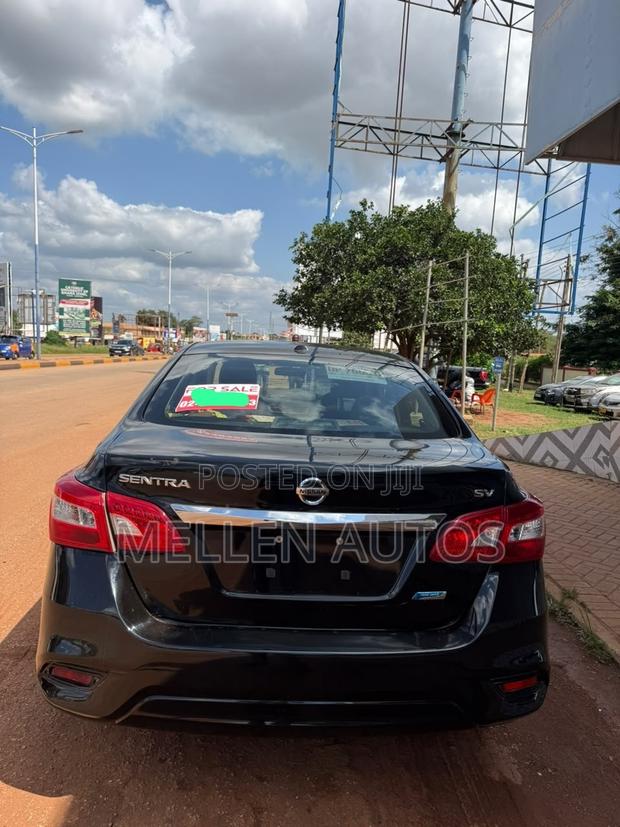 Nissan Sentra SV 2018 Black
