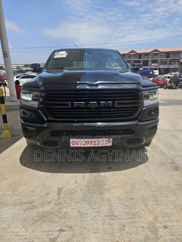 RAM 2500 Limited Longhorn Crew Cab 4WD SB 2023 Black