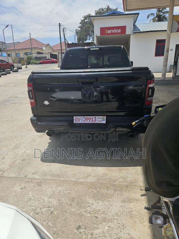 RAM 2500 Limited Longhorn Crew Cab 4WD SB 2023 Black