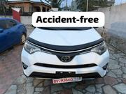 Toyota RAV4 XLE 4dr SUV (2.5L 4cyl 6A) 2018 White for sale