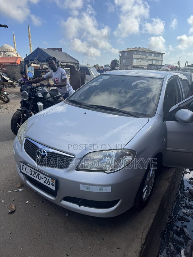 Toyota Vios 2009 Silver