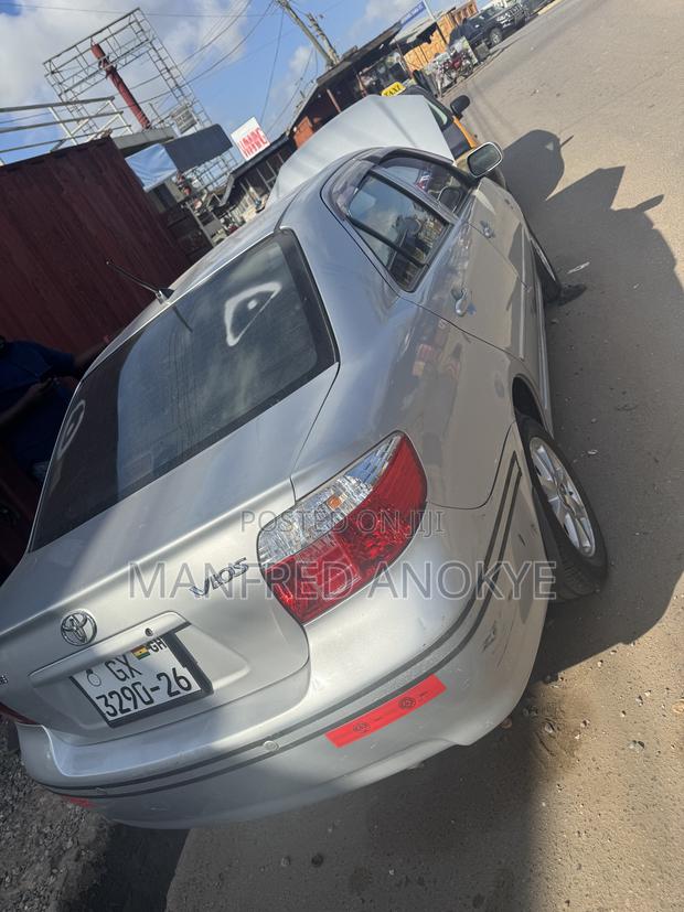 Toyota Vios 2009 Silver