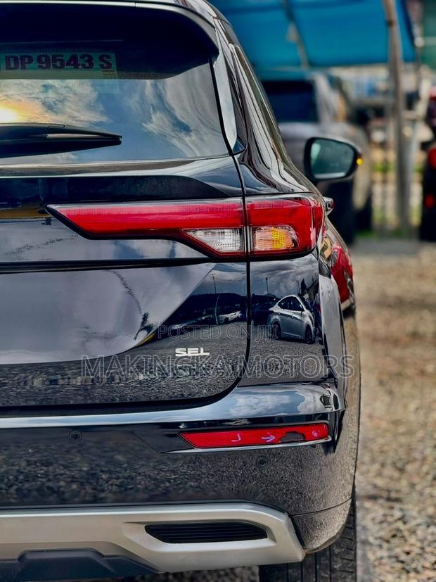 Mitsubishi Outlander SEL Black Edition 2024 Black