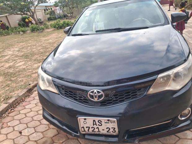 Toyota Camry SE 4dr Sedan (2.5L 4cyl 6A) 2014 Black