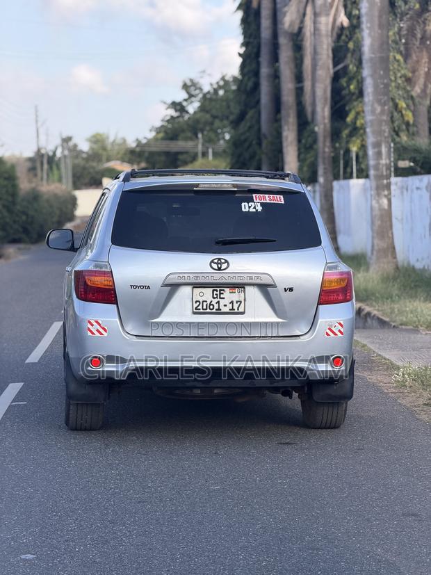 Toyota Highlander Sport 2010 Silver
