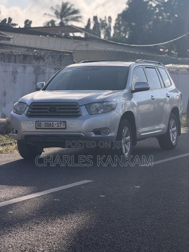 Toyota Highlander Sport 2010 Silver