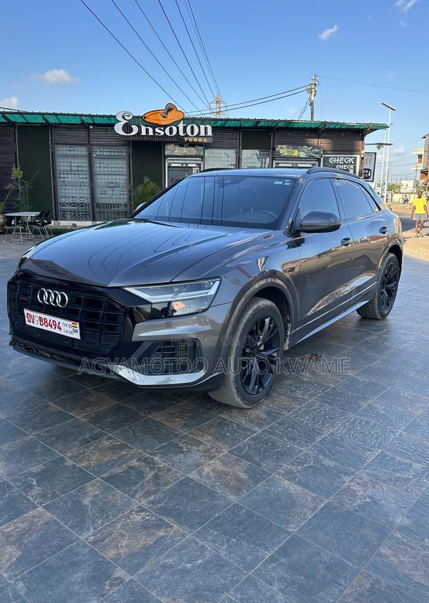 Audi Q8 55 Premium AWD quattro 2020 Gray