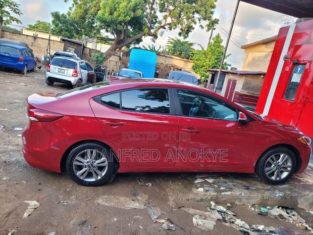 Hyundai Elantra Limited 2018 Red