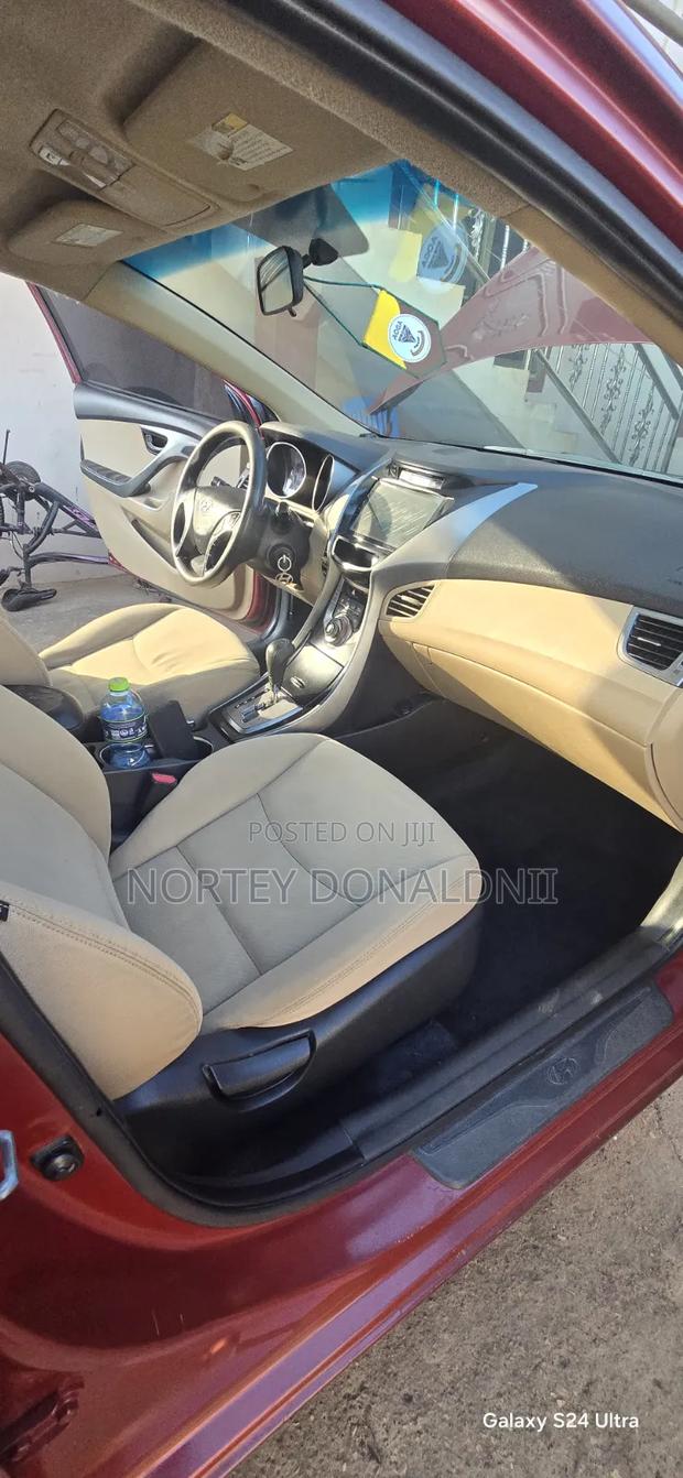 Hyundai Elantra GLS Sedan FWD (1.8L 4cyl 6A) 2013 Maroon